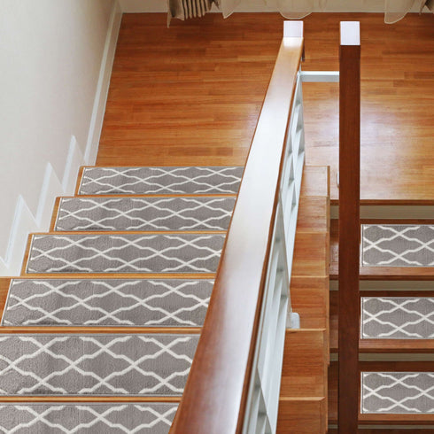 Beatrice Gray/White Authentic Turkish Premium Quality Stair Rugs - Medium Pile - Machine Washable Indoor Carpet Stair Treads-Multi Pack Sets With TPE Backing