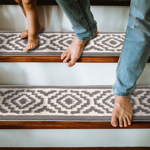 Camilla Gray/White Authentic Turkish Premium Quality Stair Rugs - Medium Pile - Machine Washable Indoor Carpet Stair Treads-Multi Pack Sets With TPE Backing