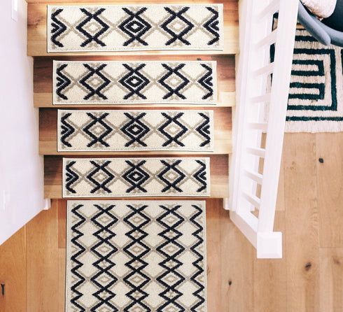 White/Brown Shag Stair Tread Rugs Machine Washable with Rubber Backing