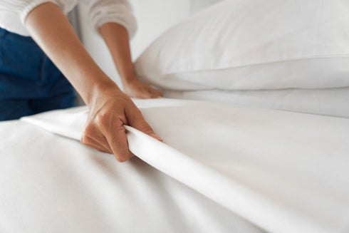 Signature 100% Cotton Sheets - 4 Piece - Sheet & Pillowcase Sets - White Sheets - Twin Bed Sheets - Hotel Luxury - Organic Cotton Sheets - Cooling Sheets - Extra Soft - White Twin Sheets