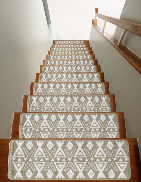 Beige Indoor Stair Rugs (Set of 13)