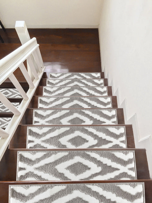 White/Gray Bella Premium Turkish Carpet Stair Treads Machine Washable with TPR Backing-Multi pack sets