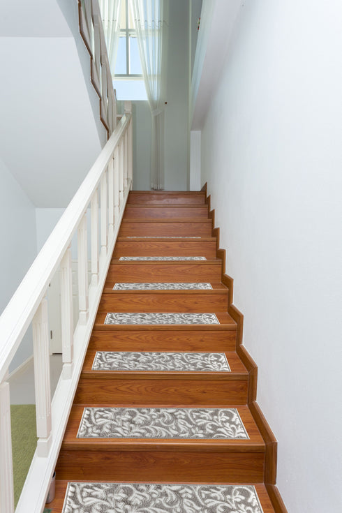 Primrose - Machine Washable - Grey/White Stair Treads with Rubber Backing